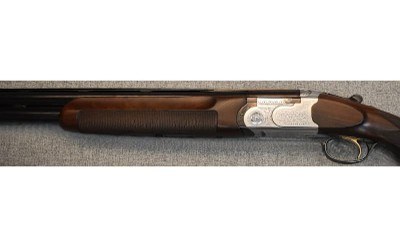 Beretta~S686~12 Gauge - Image 8 of 13