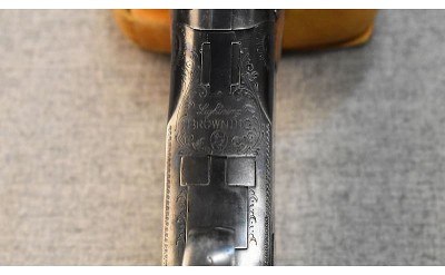 Browning~Lighting~12 gauge - Image 4 of 4