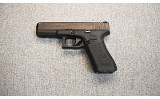 Glock~17 Gen 5~9MM Luger - Image 2 of 2