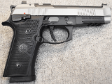 Beretta~92XI~9mm Luger - Image 1 of 1