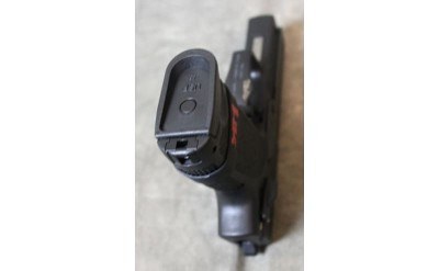 Heckler & Koch~USP~.45 Auto - Image 4 of 4