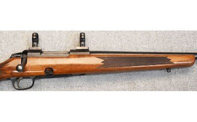 Tikka~M595~.243 Winchester - Image 3 of 10