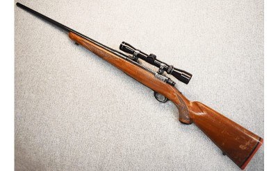 Ruger~M77~7mm Magnum - Image 5 of 10