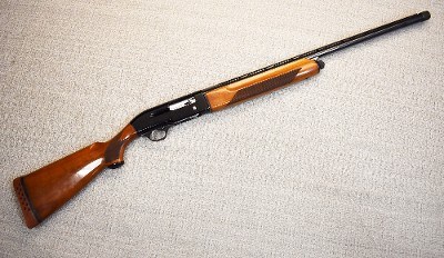 Beretta~A.301~12 Gauge~2 3/4"(70MM) - Image 1 of 2