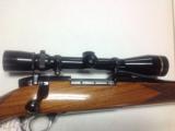 German Weatherby MK V 300wby, deluxe with Leupold Vari x III. 3.5-10x 40mm MINT - 3 of 6