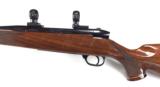 Weatherby Mark V Deluxe Rifle .300 Weatherby Magnum - 5 of 14
