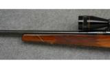 Weatherby Mark V Deluxe, .300 Wby. Mag., BI-CENTENNIAL - 6 of 7