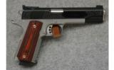 Ed Brown Classic Custom, .45 ACP.,
Enhanced Pistol - 2 of 3