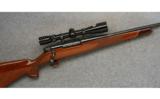 Weatherby Mark V Deluxe, .300 Wby. Mag., Game Gun - 1 of 7
