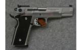 Smith & Wesson
945-1, .45 ACP., Performance Center - 1 of 2