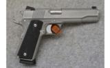 Dan Wesson Heritage,
.45 ACP., Stainless Pistol - 1 of 2
