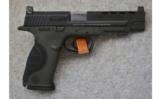 Smith & Wesson M&P9 Ported, 9mm Para., Performance Center - 1 of 4