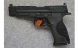 Smith & Wesson M&P9 Ported, 9mm Para., Performance Center - 2 of 4
