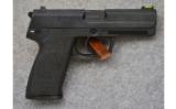 Heckler & Koch USP,.45 ACP.,Pistol - 1 of 2