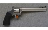 Smith & Wesson M686-1,
.357 Mag., Stainless - 1 of 2