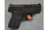 Smith & Wesson M&P 40 Shield,.40 S&W, - 1 of 2