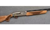 Browning Maxus, 12 Ga., Maple Stock Sporting Clays Gun - 1 of 7