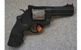 Smith & Wesson 327PD, .357 Mag., Alloy Frame - 1 of 2