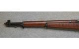 Harrington & Richardson Arms Co.
M-1 Garand, .30-06 Sprg. - 6 of 8