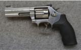 Smith & Wesson617-6,.22 LR., Stainless - 2 of 2