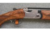 Beretta 692 Sporting Gun,
12 Gauge, LH - 2 of 8