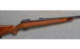 Weatherby Mark V Deluxe, .300 Wby. Mag., Left Hand - 1 of 7