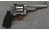 Smith & Wesson 629-6, .44 Rem. Mag., Stainless Revolver - 1 of 2