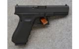 Glock Model 17 Gen4, 9x19mm, Carry Pistol - 1 of 2