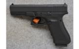 Glock Model 17 Gen4, 9x19mm, Carry Pistol - 2 of 2