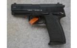 Heckler & KochUSP,.45 ACP.,Carry Pistol - 2 of 2
