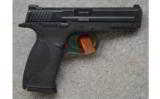 Smith & Wesson M&P40, .40 S&W., Carry Pistol - 1 of 2