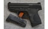 Smith & Wesson M&P40c,
.40 S&W.,
Compact Pistol - 2 of 2