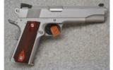 Colt Custom Government Model, .45 ACP., Series 80 - 1 of 2