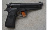 Beretta Model 92FS,9mm Parabellum - 1 of 2
