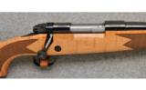 Winchester Model 70 Super Grade, .243 Win., Maple Classic - 2 of 7