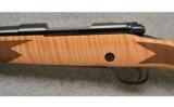Winchester Model 70 Super Grade, .243 Win., Maple Classic - 4 of 7