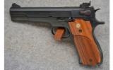 Smith & Wesson Model 52-2, .38 Special WC, Target Pistol - 2 of 2