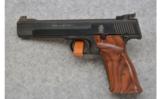 Smith & Wesson Model 41 Target Pistol, .22 LR - 2 of 2
