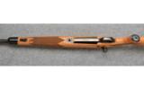 Winchester 70 Super Grade,
.30-06 Sprg., Maple Stock - 3 of 7