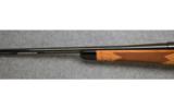 Winchester 70 Super Grade,
.30-06 Sprg., Maple Stock - 6 of 7