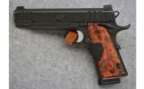 Kimber SIS Custom/RL, .45 ACP., Laser Grips - 2 of 2