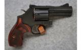 Smith & Wesson Model 586-7,
.357 Mag., - 1 of 2