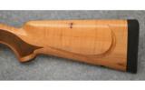 Winchester ~ Model 70 ~ Super Grade Classic ~ .243 Win. ~ Maple Stock - 7 of 7