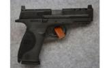 Smith & Wesson ~ M&P9 ~ 9mm Para. ~ Performance Center - 1 of 2
