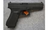 Glock Model 22 Gen4,
.40 S&W., Carry Pistol - 1 of 2