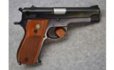Smith & Wesson Model 39,
9mm Para., - 1 of 2