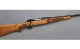 Winchester Model 70 Featherweight Classic, .243 Win., - 1 of 7