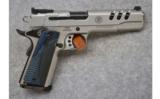 Smith & Wesson ~ PC1911~ .45 ACP. ~ Performance Center - 1 of 2
