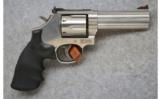 Smith & Wesson ~ Model 686-6 ~ .357 Magnum ~ Stainless - 1 of 2