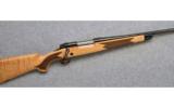 Winchester ~ Model 70 ~ Super Grade ~ .300 Win.Mag. ~ Maple Stock - 1 of 9
